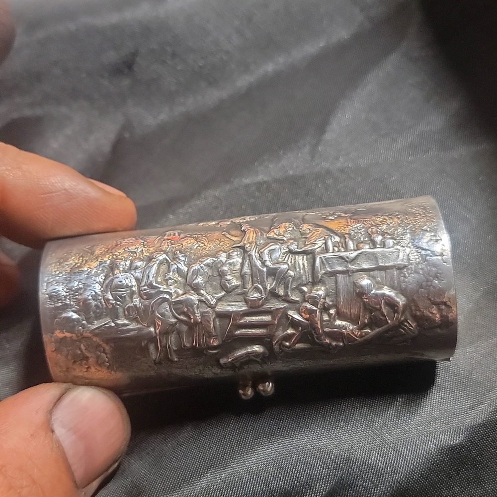 Antique Mini box For cigarette dust To throw
